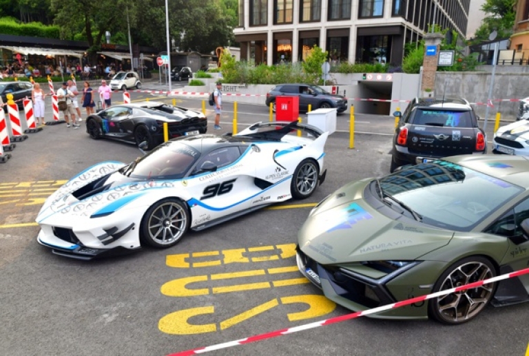 Automobilski luksuz očarao Opatiju: TIE FLY u svom jubilarnom izdanju stigao u Opatiju