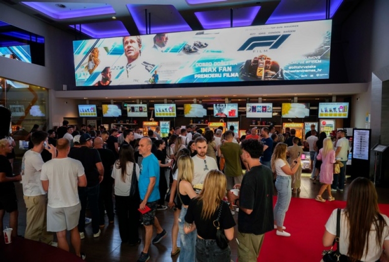 Vrućina, adrenalin i Brad Pitt: 'F1 film' zapalio Zagreb na blockbuster screeningu