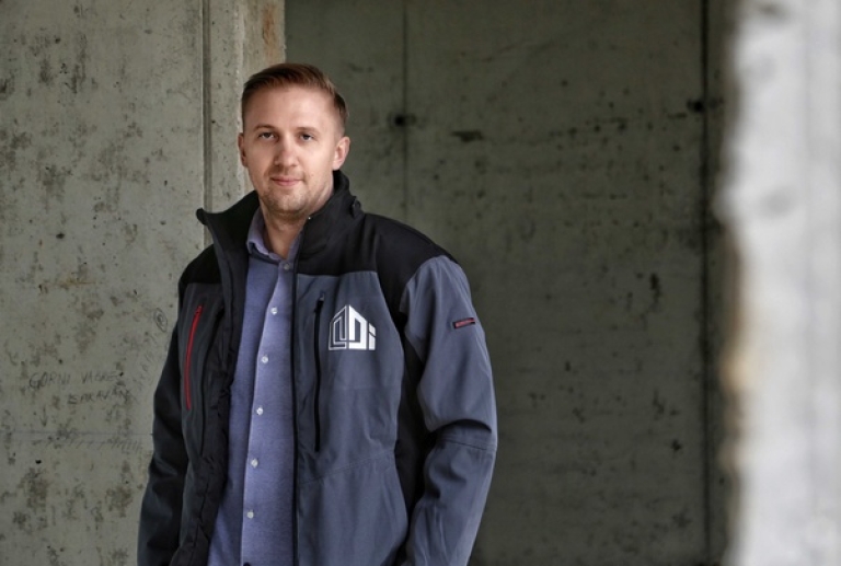 Treba li Vjesnikov neboder rušiti ili renovirati?